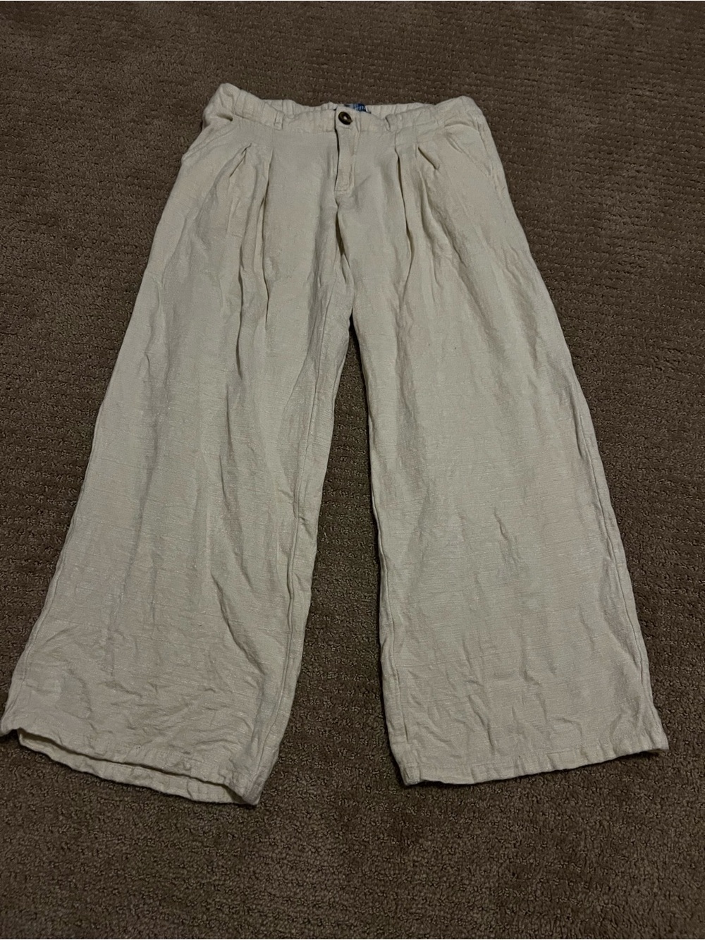 Urban Outfitters Low Rise Capris